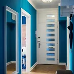 Cozy In Heart Of / Big Terrace Apartment